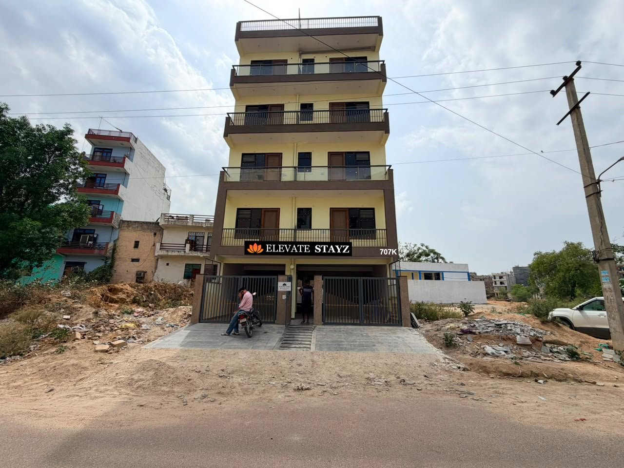 Elevate Stayz Building Facade